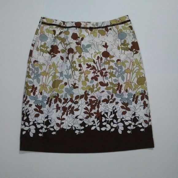 NWOT Van Heusen Multi Floral Pencil Skirt Sz 10 - Picture 2 of 6